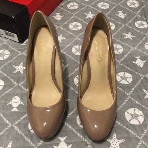 Aldo light brown, gentlest worn, like new